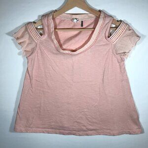 Akemi + Kim Women's X-Small Pink Cold Shoulder Short Sleeve Flared Hem T-Shirt